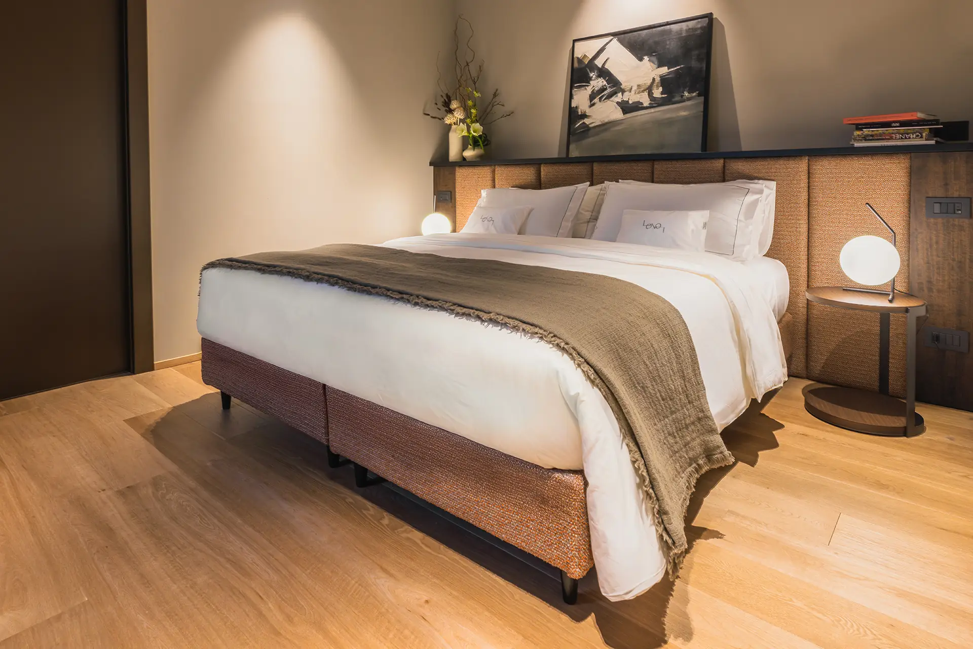 Lenel Deluxe/Twin con divano letto 101M