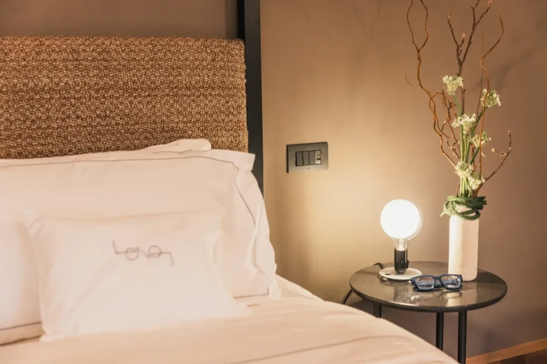 lenel luxury suite 201m