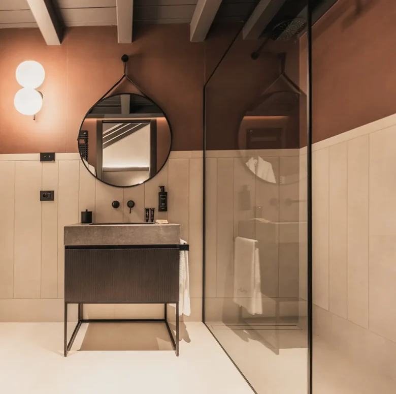 lenel luxury suite 201m